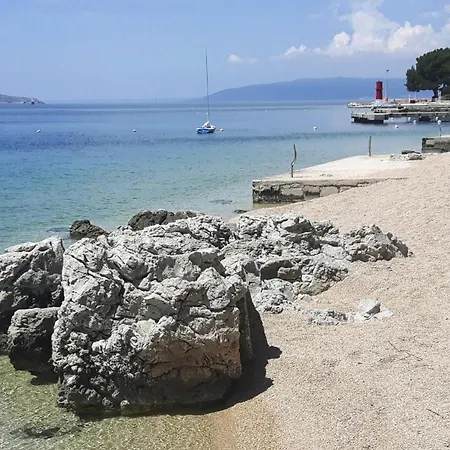 Mobile In Near Pebble Holiday home