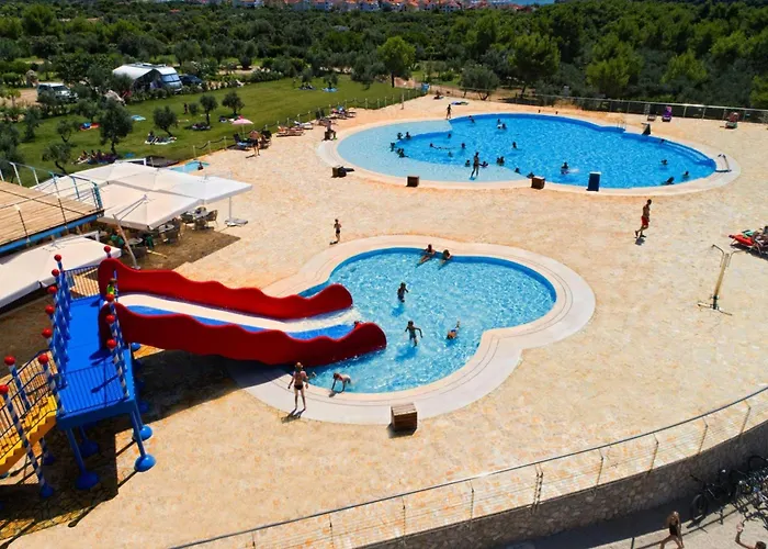 Mobile In Near Pebble קרס